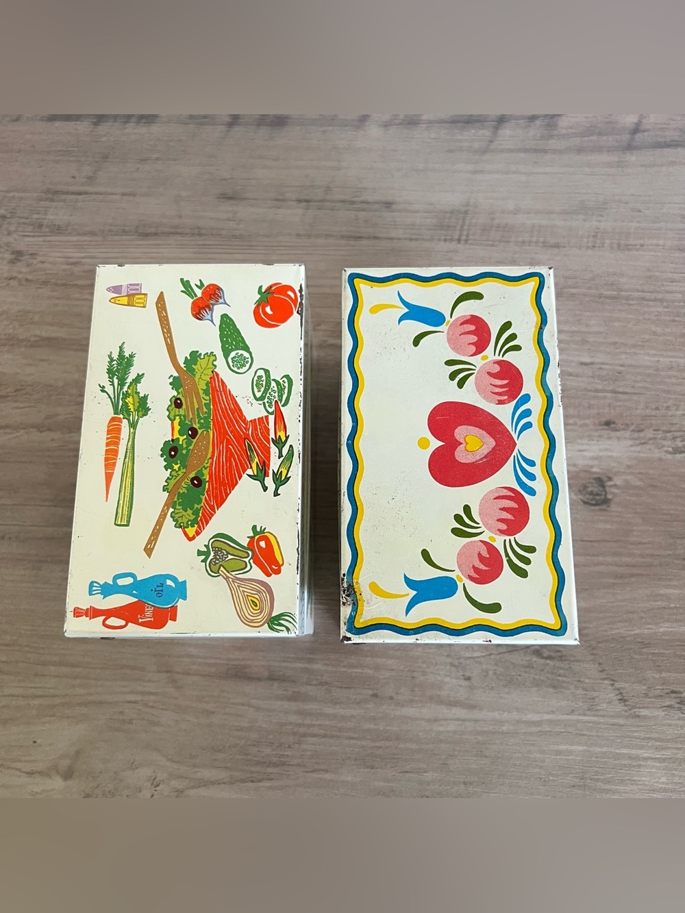 VTG Tin Recipe File Boxes Ohio Art Co Filled W/ Old Handwritten Recipe Clippings - Picture 10 of 15